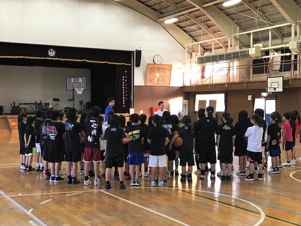 レポート 青森市立泉川小学校でのクリニックに参加しました 青森ワッツ